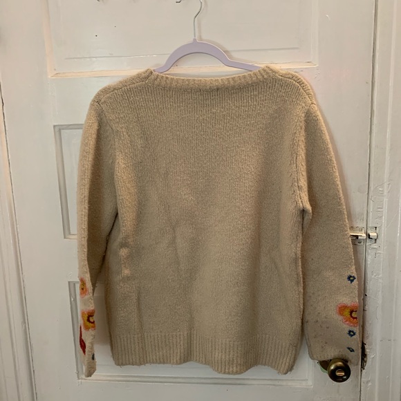 Embroidered Sweater - Picture 4 of 4